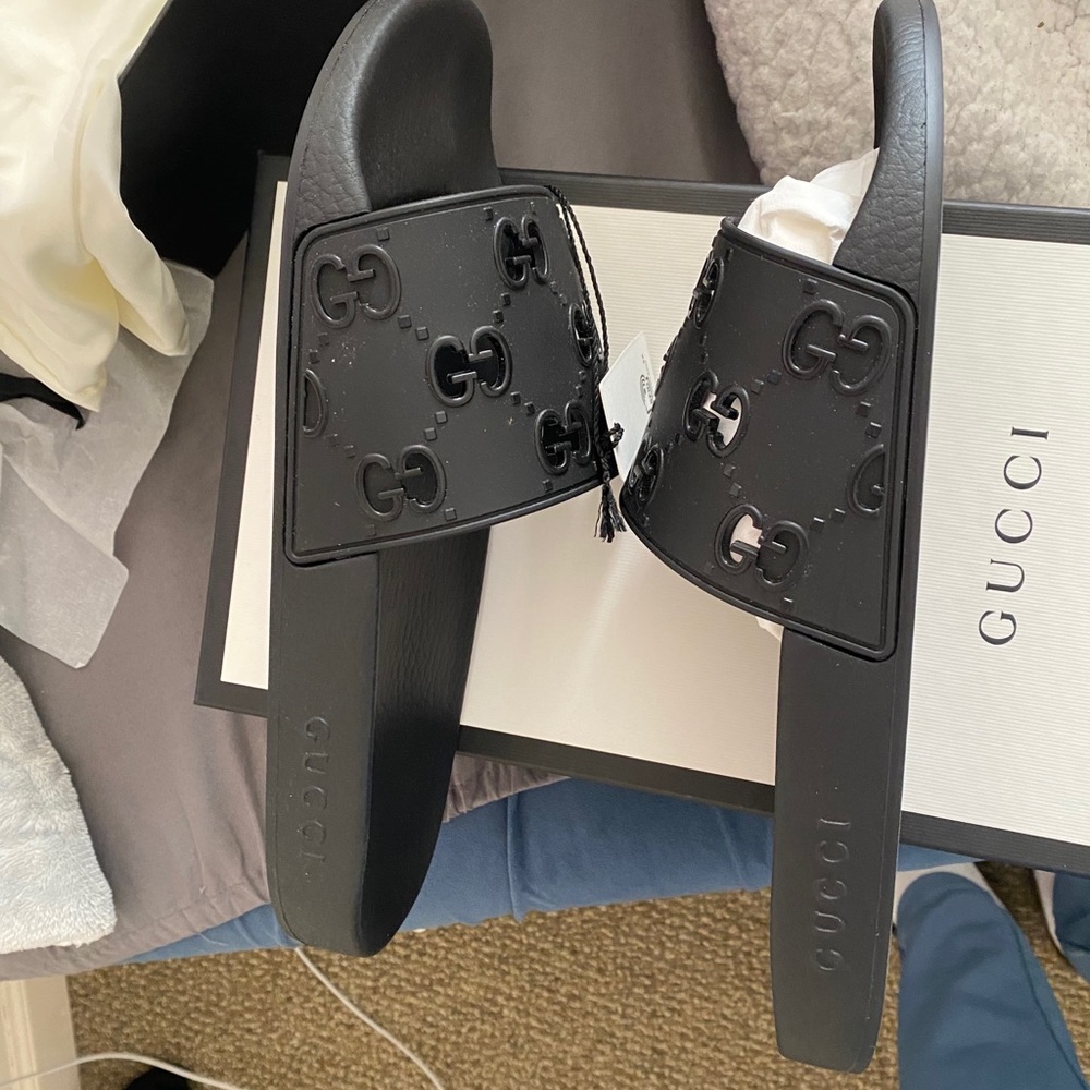 Gucci Slides - Picture 2 of 4